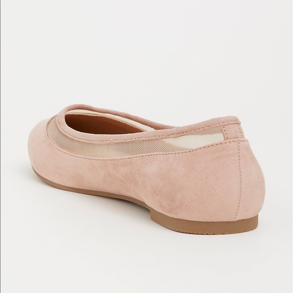 💕SOLD💕 BLUSH MESH POINTED TOE FLAT (WIDE WIDTH) - Picture 2 of 3